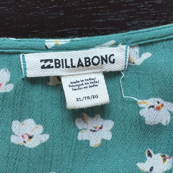 Billabong brand short sleeve tie wrap midi dress - Picture 7 of 10